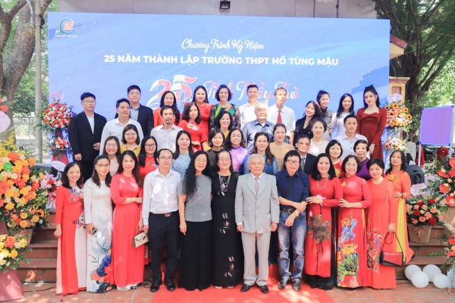 25 năm thành lập trường THPT Hồ Tùng Mậu